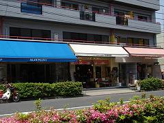 雑貨屋とレストラン♪