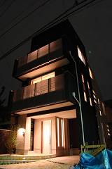 上高田新築一戸建て　ライトアップ