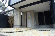上高田新築一戸建て 中へ