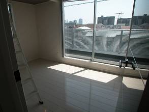 上高田新築一戸建て　日当たりの良い部屋