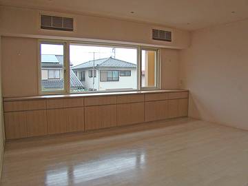 駒沢の中古一戸建て 2階広間