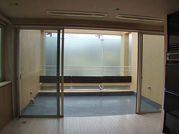 駒沢の中古一戸建て バルコニー