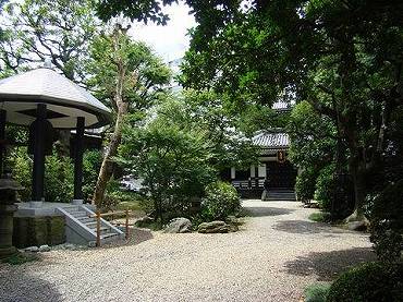 虎ノ門マンション　お寺