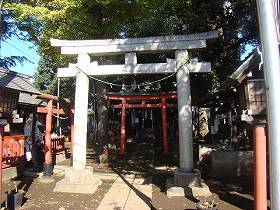 西荻窪松庵の新築一戸建て　稲荷神社