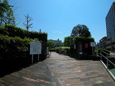 新宿区中落合の新築一戸建て　せせらぎの里
