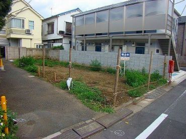 中野区若宮の新築一戸建て　外観