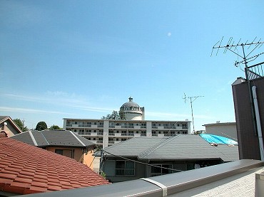 江古田新築一戸建て　ルーフバルコニー