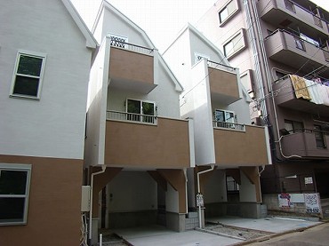 中台新築一戸建て 外観