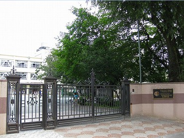 千駄ヶ谷新築一戸建て　小学校