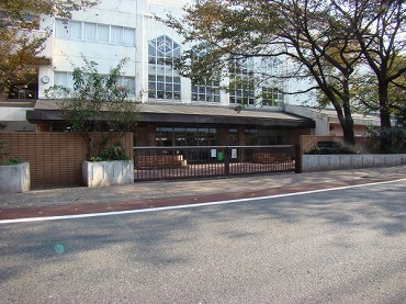 宮前新築一戸建て　宮前中学校