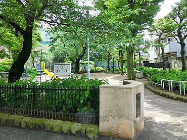 文京区白山新築一戸建て　公園